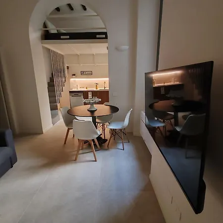 Secret Courtyard *